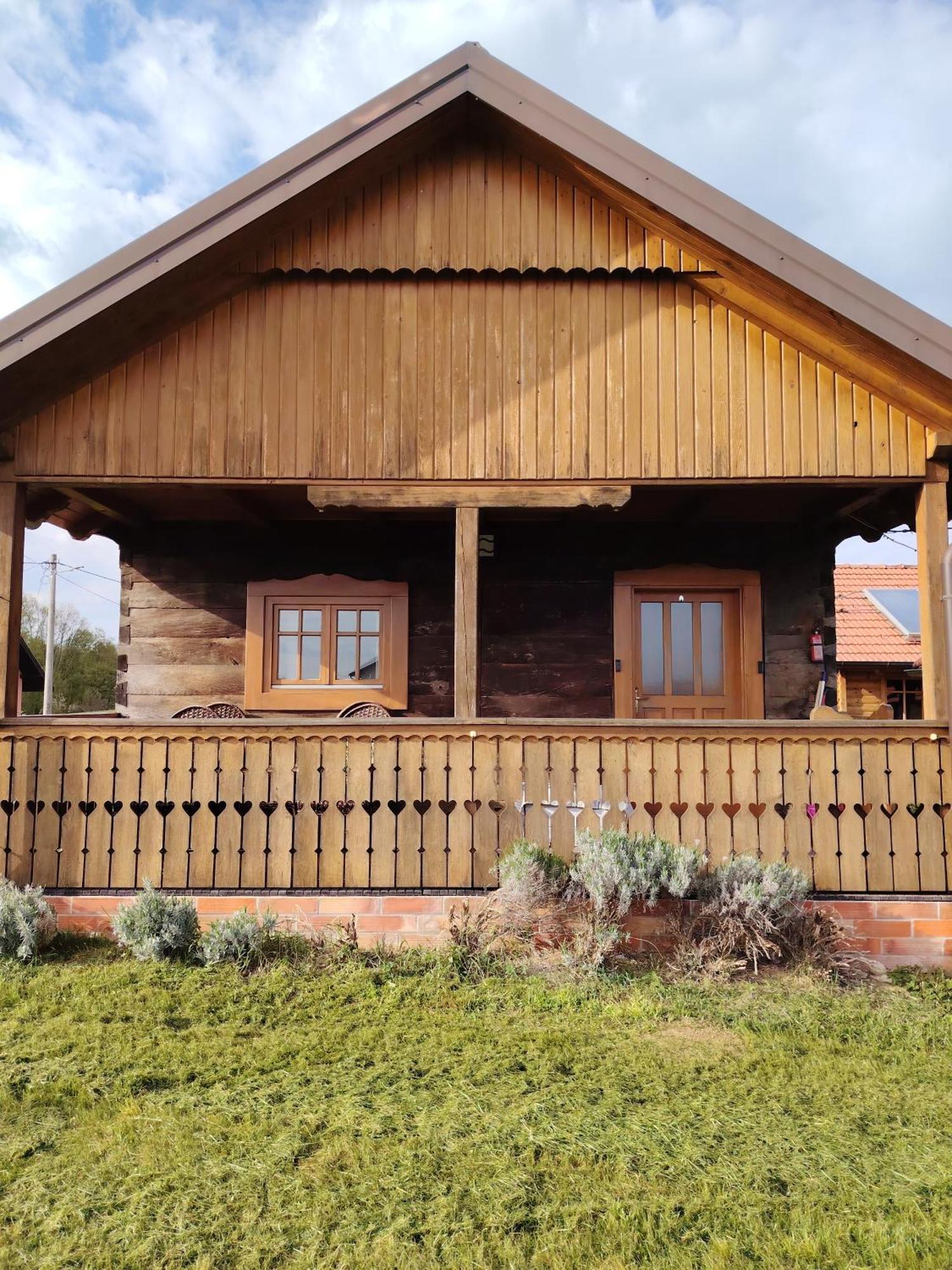 Traditional Croatian - Nature Therapy Vikendica Vukomeric